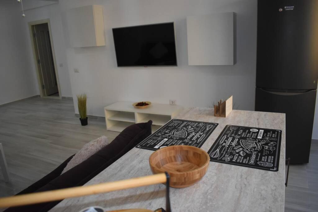 Apartment By The Lake With A View Mamaia Buitenkant foto