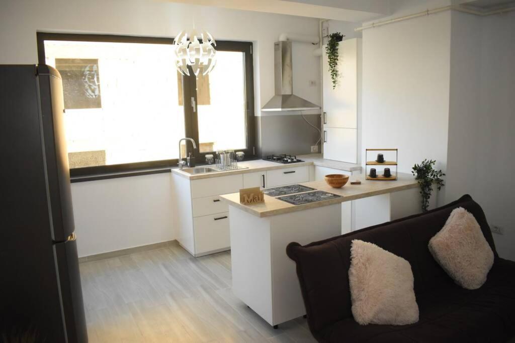 Apartment By The Lake With A View Mamaia Buitenkant foto