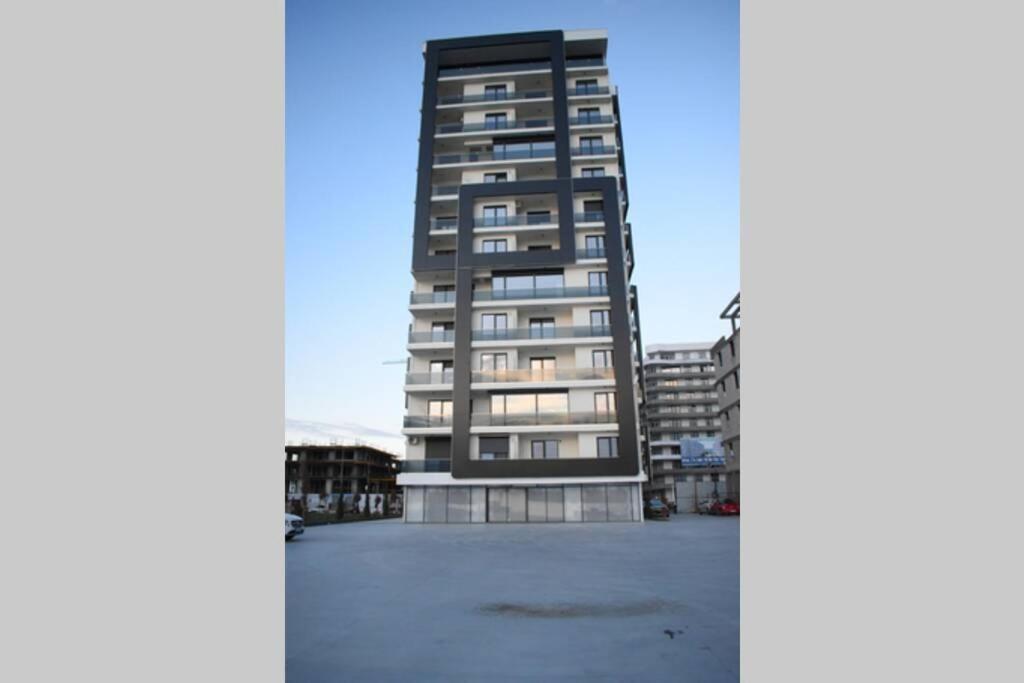 Apartment By The Lake With A View Mamaia Buitenkant foto